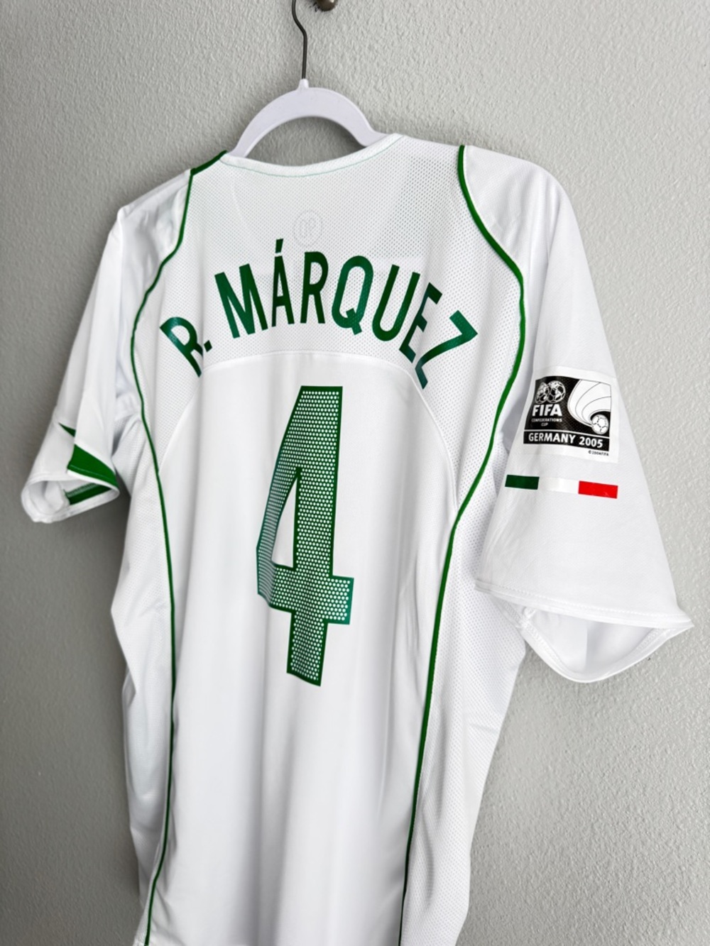 Mexico 2005 Rafa Marquez Confederations Cup away jersey - Picture 4 of 4